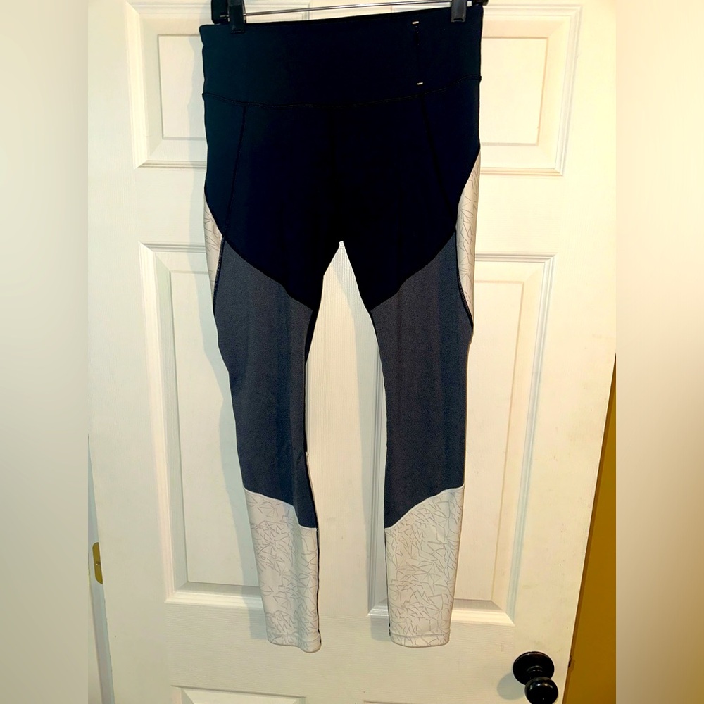 Carrie underwood brand workout pants